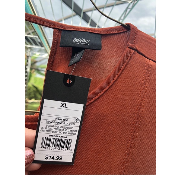 Top - Picture 3 of 4